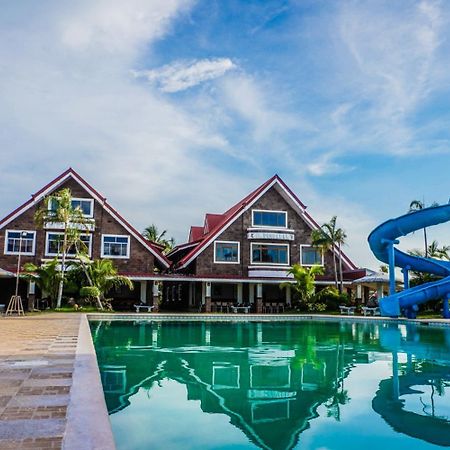 El Pescador Resort Hotel Bolinao Eksteriør billede